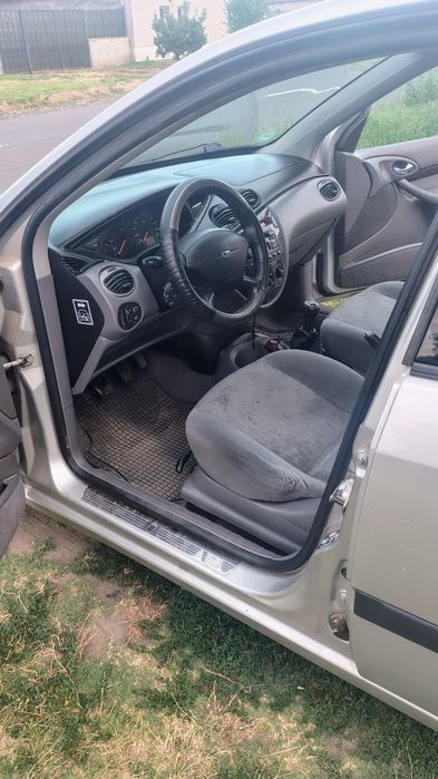 FORD Focus 1999 — imagine 4