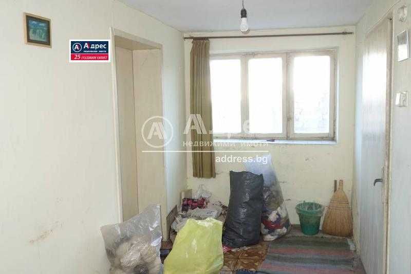 Продава се Къща в с. Гецово, Област Разград - 194 кв.м за 523 €/кв.м - Снимка #11
