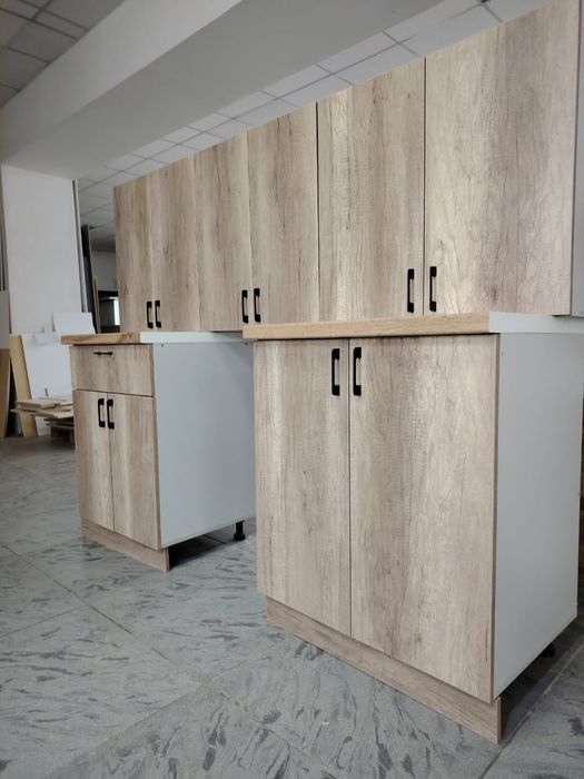 Кухонные гарнитуры