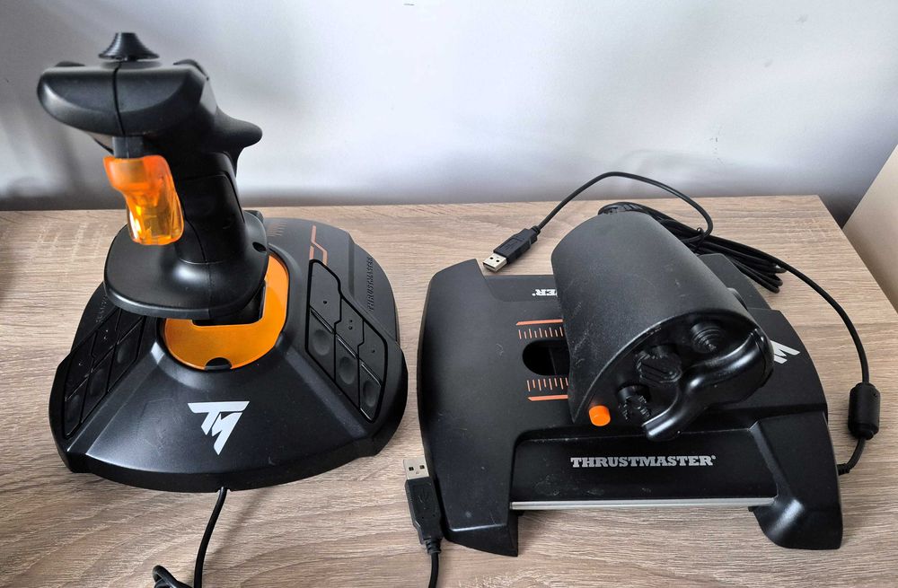 Vand joystick Thrustmaster T.16000M FCS