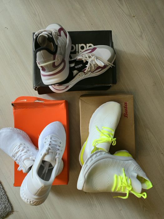 ADIDAS  Дамски Женски Маратонки Номер 39 Тренировки Фитнес Супер Леки