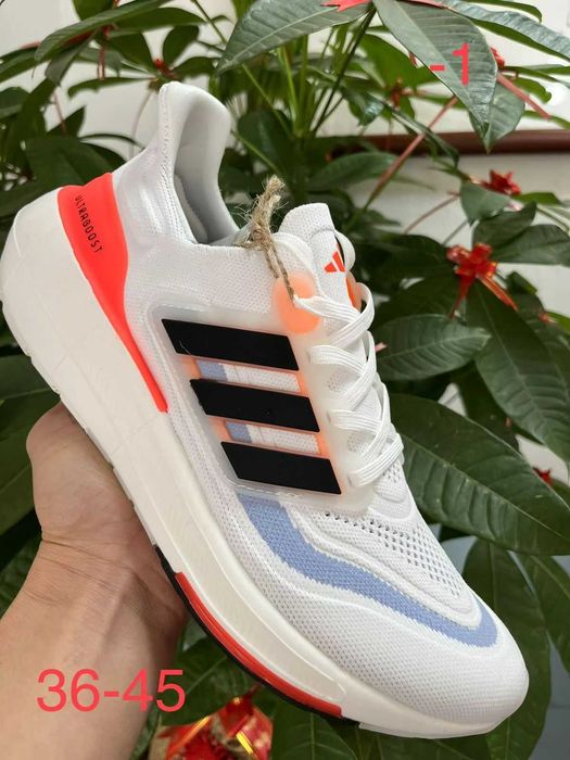 Беговые кроссовки мужские для бега Adidas (2259)