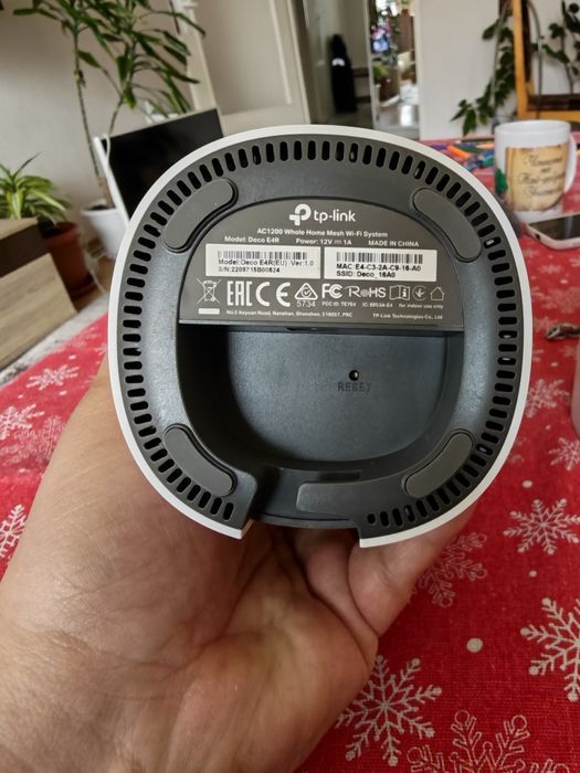 Продавам Рутер Deco E4