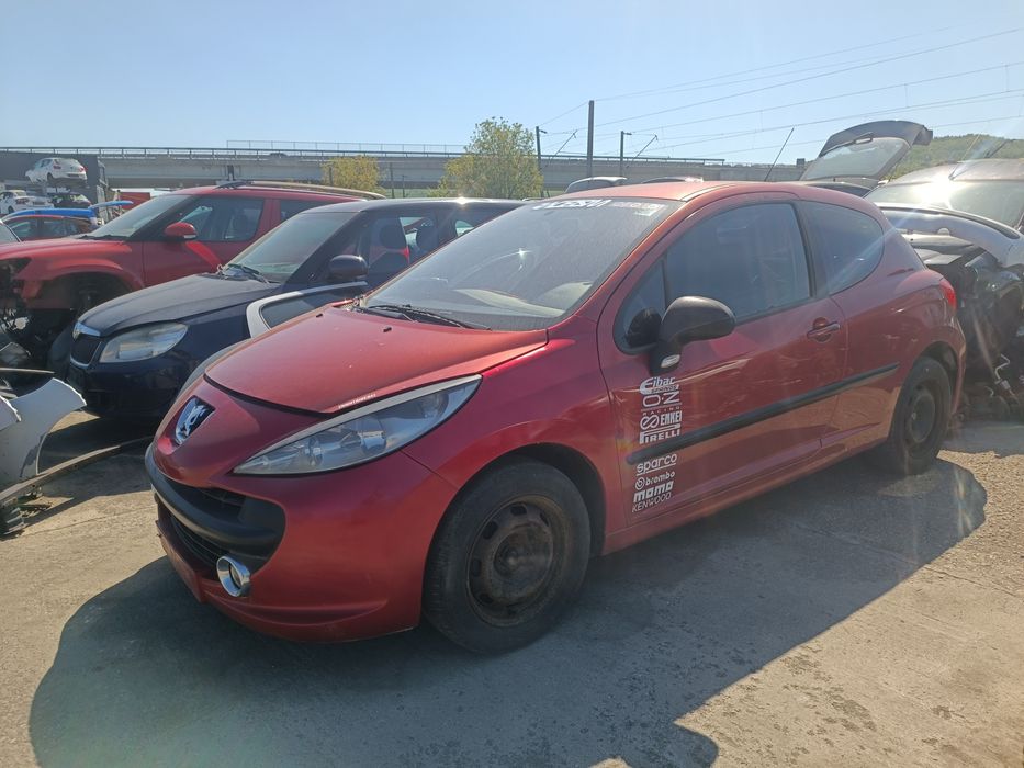 Dezmembram Peugeot 207, motor 1.4 b, an 2006