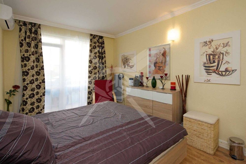 Продава се Двустаен апартамент в к.к. Слънчев бряг - 64 кв.м за 1243 €/кв.м - Снимка #1