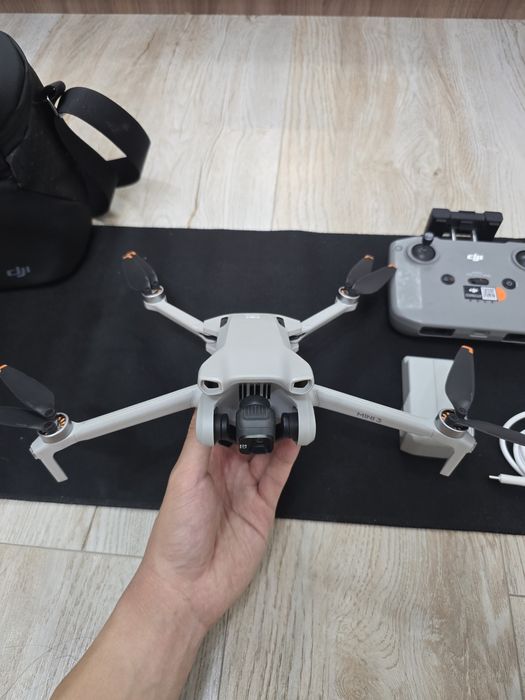DJI Mini 3 с сумкой, 4K HDR