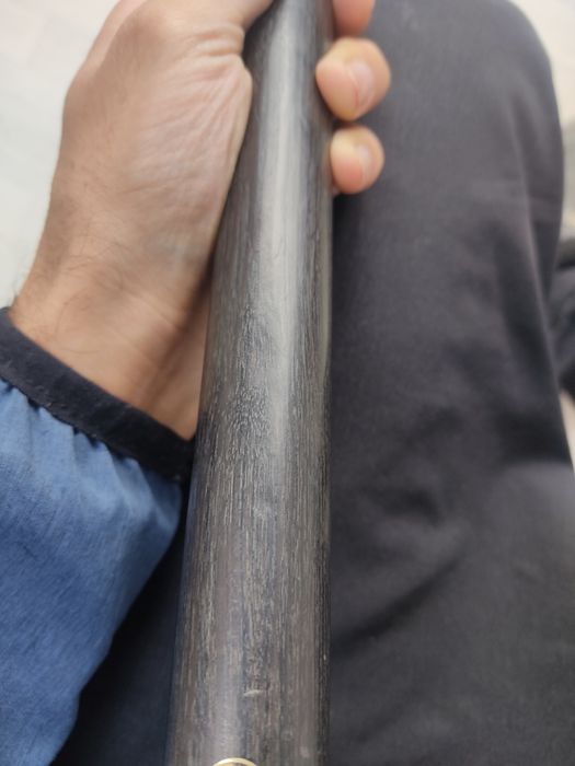 кии бильярдный.    тюльпан 1