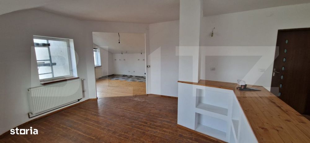 Casa P+M, 240 mp utili, teren 1000 mp, front 20 ml, zona Drumul Munten