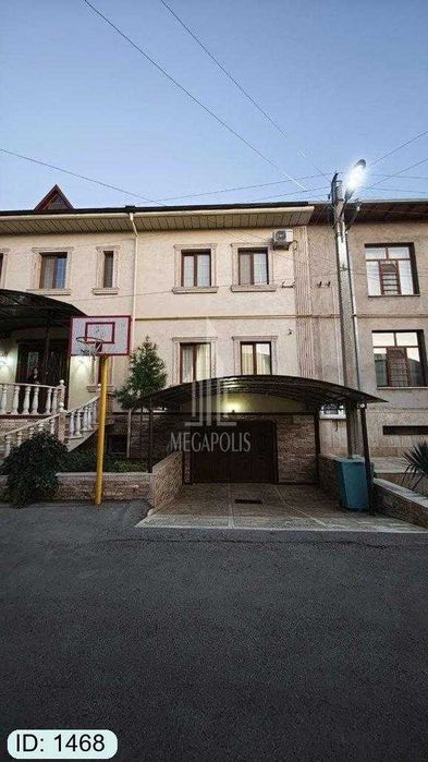 Karvon bozor tarafda uchastka sotiladi №1468