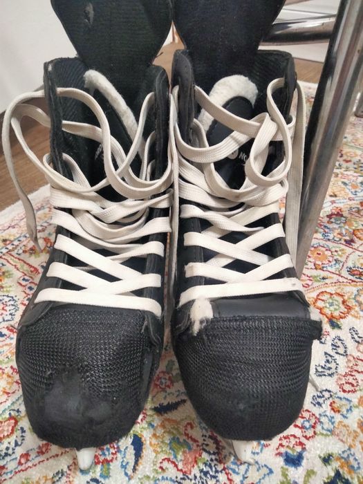 Продам коньки детские