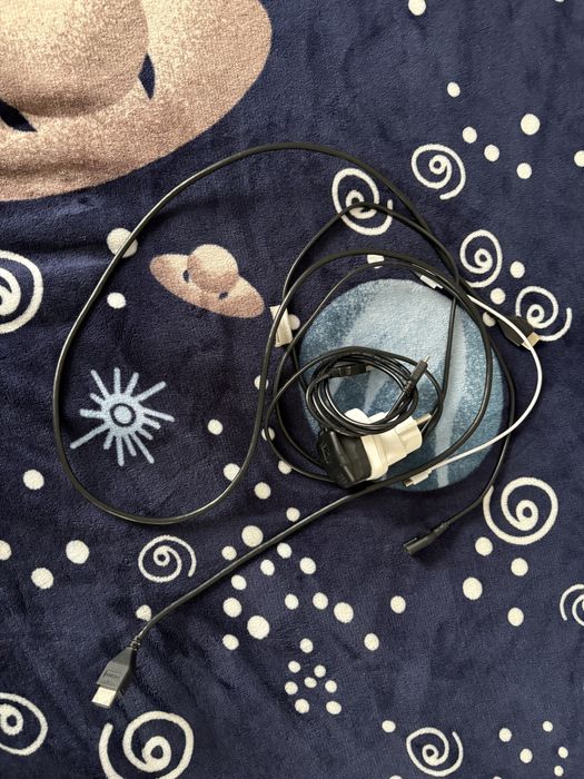 PlayStation 4 + 4 jocuri cadou