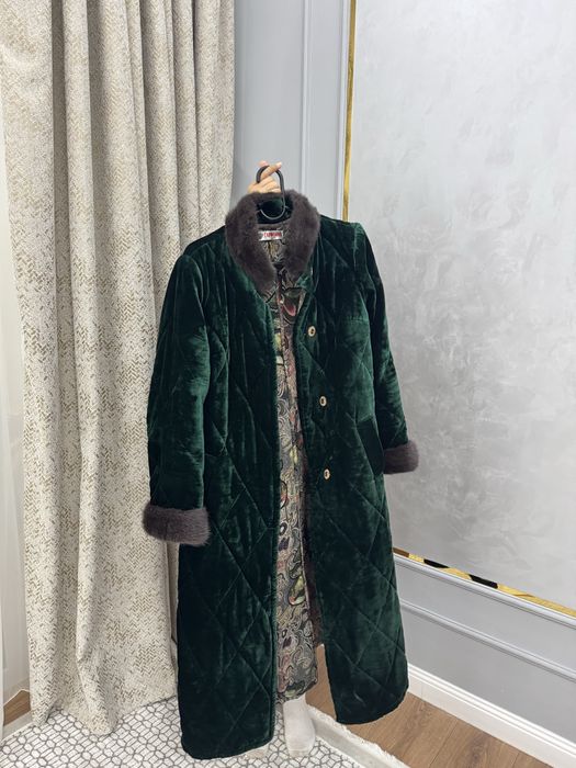 Қазақи нақышта жадағай сатылады