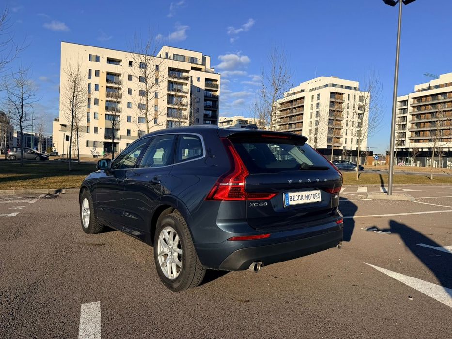Volvo XC60 Momentum D3 Km Reali