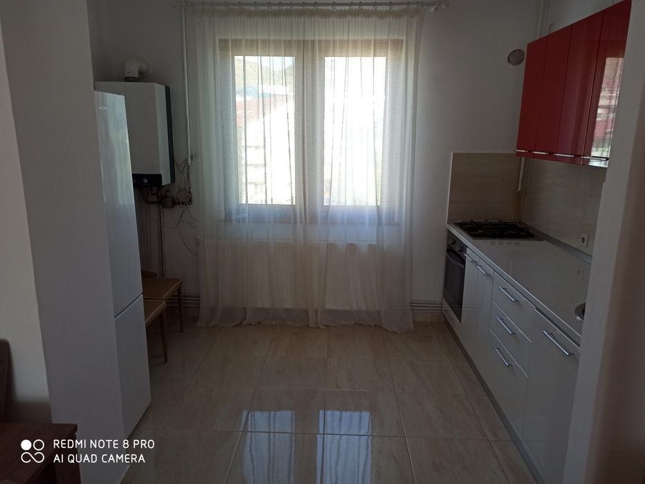 Închiriez apartament 42mp complet utilat