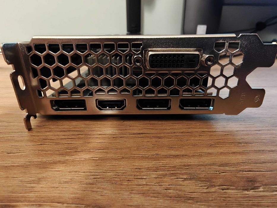 Видео карта GTX 1060 3GB