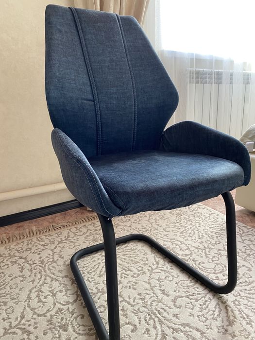 Продается новое удобное стул-кресло