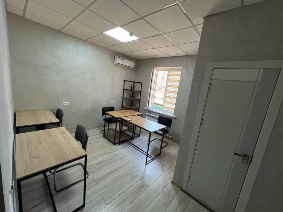 Аренда под офис с мебелью и техникой Бодомзор, БЦ