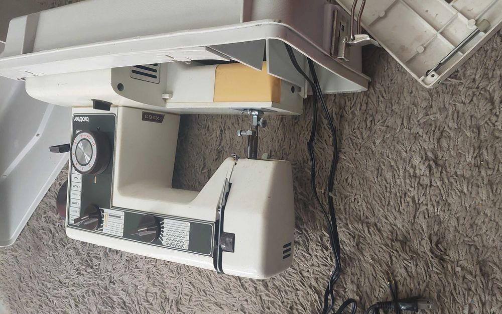 Brother VX560 Sewing Machine masina cusut USA Bucuresti Sectorul 1 • OLX.ro