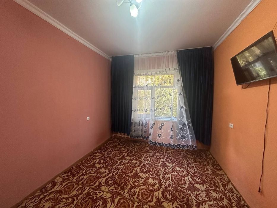 2-етаж 2 хонали уй тезда сотилади