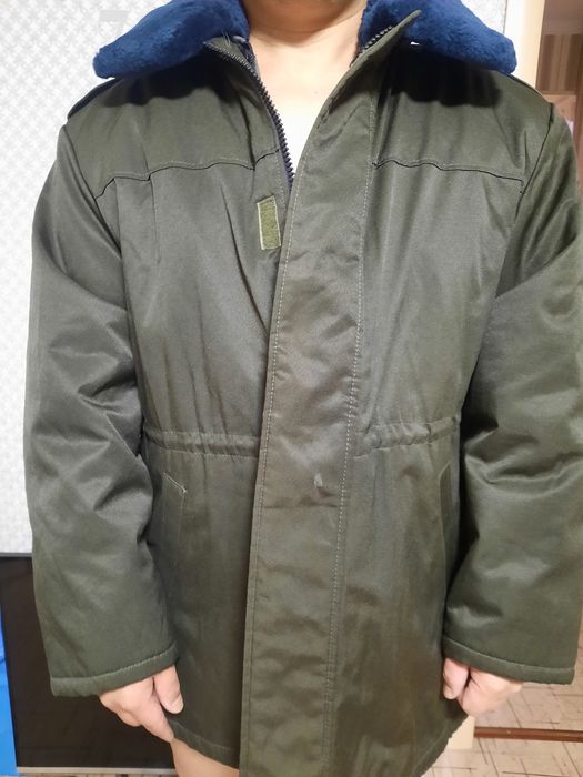 Продам зимняя куртка