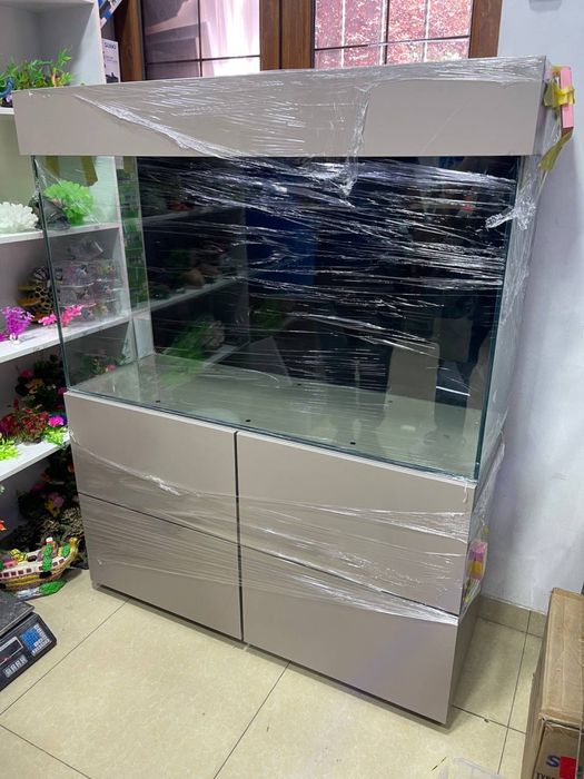 New Akvarium 350 litr oynasi 1 sm