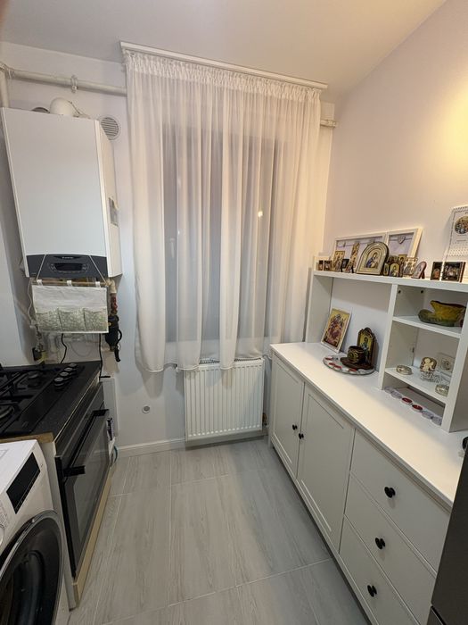 Vând garsonieră!!!