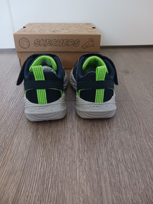 Adidasi Skechers copii 25 impecabil
