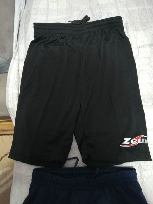 Pantaloni scurți zeus