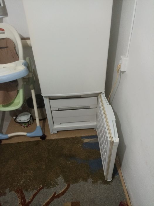 Холодильник бирюса