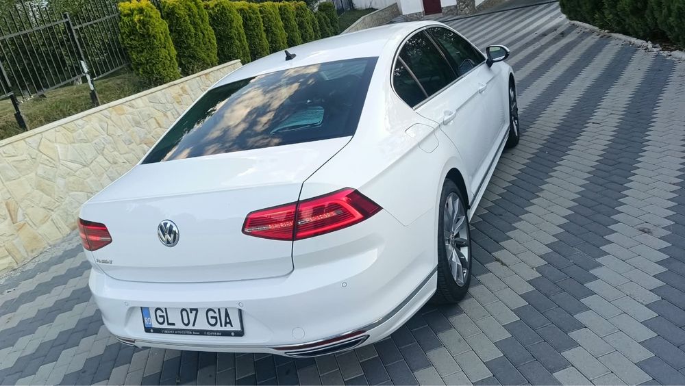 VOLKSWAGEN Passat 2018 — imagine 5