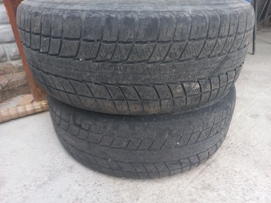 Продается шины б/у