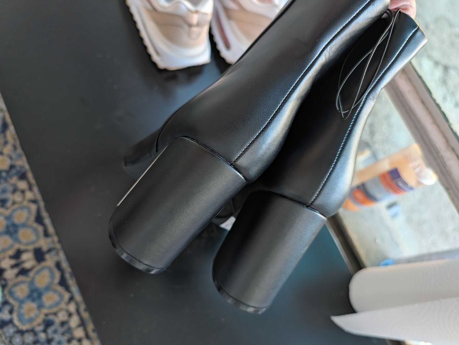 Cizme botine Calvin Klein ( ghete pantofi de dama )