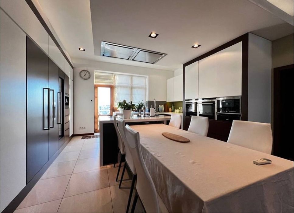 Продам 5 комнат / Новостройка / ЖК Империал