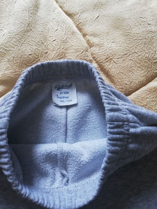 Продам детский костюм с утеплителем