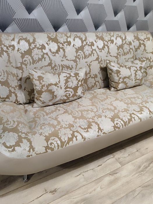 Продаю.          .