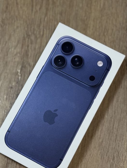 Продам Iphone 17Pro 256 Гб, 100 %