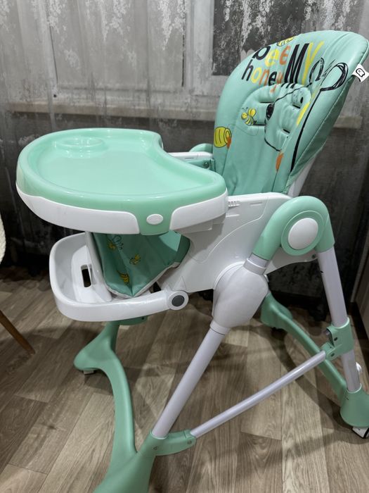 Продам стульчик для кормления