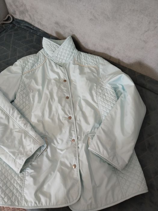 Продам женские вещи