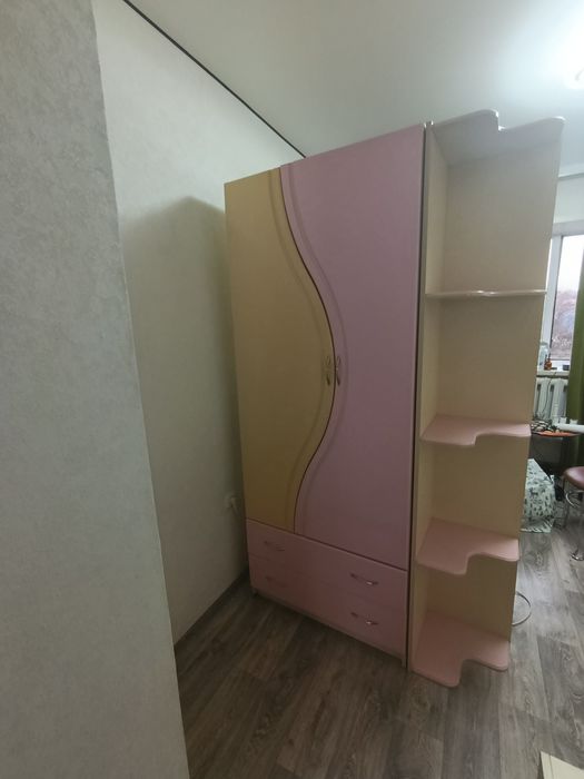 Продам детский гарнитур.