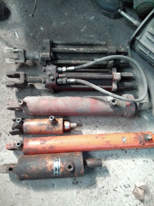 Хидравлични и пневматични цилиндри