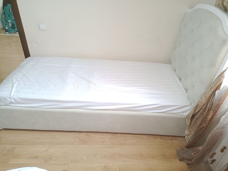 Продам кровать в хорошем состоянии
