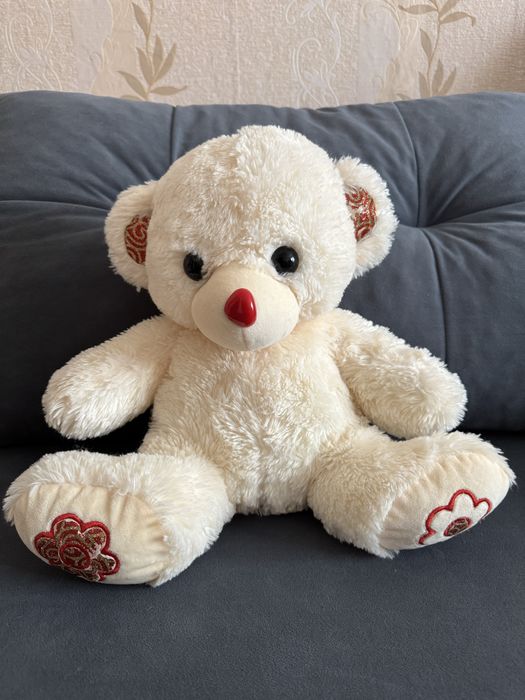 игрушки мягкие .