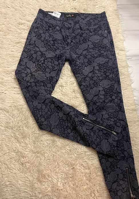 Guess-дамски панталон- оригинален