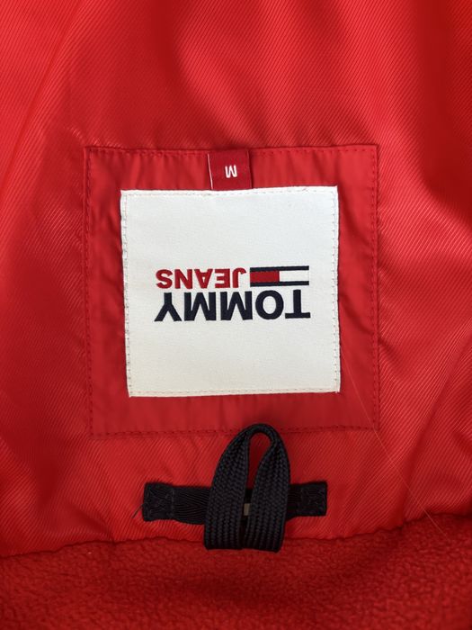 Зимно яке Tommy Jeans червено размер М