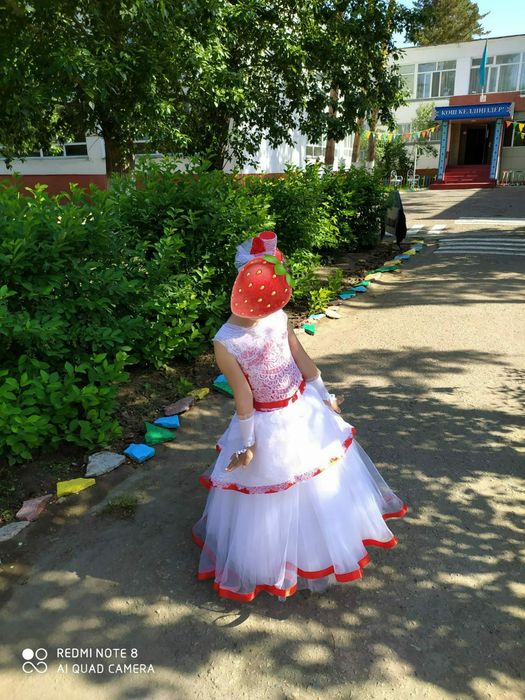 Продам нарядное платье