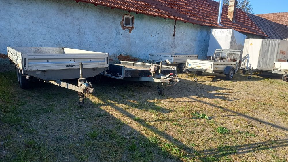 Remorca 2500kg platforma Humbaur