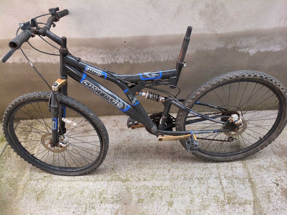 Biciclete mici și mari