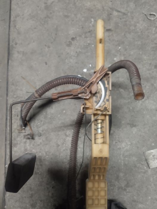 Поплывок на гольф 3 продам