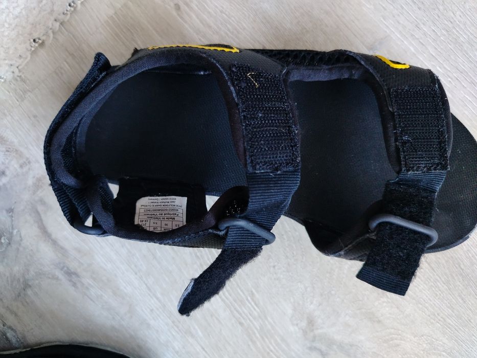 Сандали N*35(Jack Wolfskin)