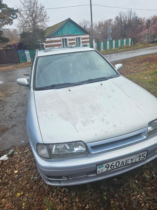 Продам ниссан примера